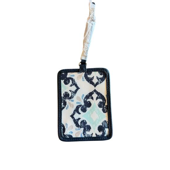 Thirty-One Luggage Tag "Carry Me Away" Blue White New in Box 5.25x4 Fab Flourish - Picture 1 of 3